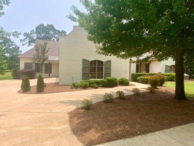 Welcome to your dream home in Reunion, Madison's exclusive on Reunion Golf Club in Mississippi - for sale on GolfHomes.com, golf home, golf lot
