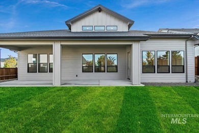 Welcome to the Sherwood by Tresidio homes. 2808 sq ft home on Falcon Crest Golf Club in Idaho - for sale on GolfHomes.com, golf home, golf lot