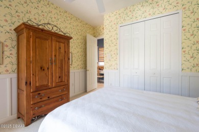 You are going to love this beautiful 3 BR 3 BA home in the on Glen Abbey Golf Club in Florida - for sale on GolfHomes.com, golf home, golf lot