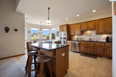 MLS# Elegant Golf Course Living in the Heart of Horn Rapids on Horn Rapids Golf Club in Washington - for sale on GolfHomes.com, golf home, golf lot