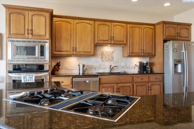 MLS# Elegant Golf Course Living in the Heart of Horn Rapids on Horn Rapids Golf Club in Washington - for sale on GolfHomes.com, golf home, golf lot
