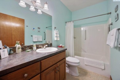 MLS# Elegant Golf Course Living in the Heart of Horn Rapids on Horn Rapids Golf Club in Washington - for sale on GolfHomes.com, golf home, golf lot