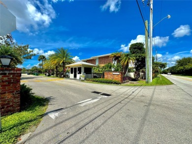 Seller is offering $10,000 towards buyer's closing costs with an on Country Club of Miami in Florida - for sale on GolfHomes.com, golf home, golf lot