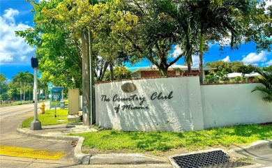 Seller is offering $10,000 towards buyer's closing costs with an on Country Club of Miami in Florida - for sale on GolfHomes.com, golf home, golf lot