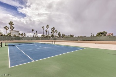 Sky-High Luxury: Truly amazing Las Vegas Strip & Golf Course on Las Vegas Country Club in Nevada - for sale on GolfHomes.com, golf home, golf lot