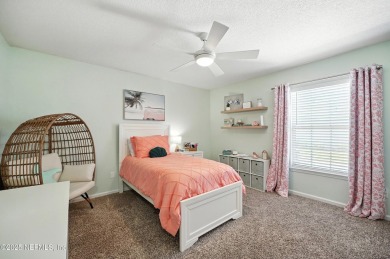 Outstanding value for a move-in ready home of this size and on Windsor Parke Golf Club in Florida - for sale on GolfHomes.com, golf home, golf lot