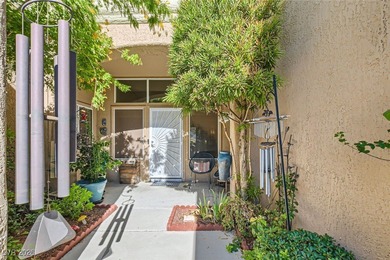 Beautiful townhome in 55+ Sun City Summerlin w/solar & true on Eagle Crest Golf Club in Nevada - for sale on GolfHomes.com, golf home, golf lot