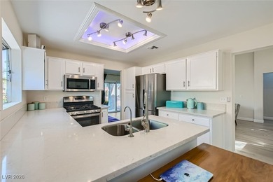 Beautiful townhome in 55+ Sun City Summerlin w/solar & true on Eagle Crest Golf Club in Nevada - for sale on GolfHomes.com, golf home, golf lot