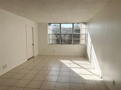 This is a great opportunity for investors or a private owner to on Pine Island Ridge Country Club in Florida - for sale on GolfHomes.com, golf home, golf lot