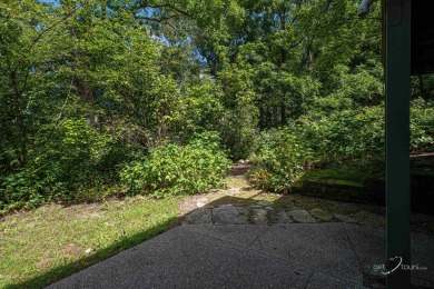 As you arrive at 4720 W. Longhollow, you find yourself in a on Eagle Ridge Inn and Resort in Illinois - for sale on GolfHomes.com, golf home, golf lot
