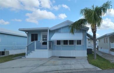 START ENJOYING FLORIDA IN THIS WELL-KEPT ONE BEDROOM, TWO on River Run Golf Links in Florida - for sale on GolfHomes.com, golf home, golf lot