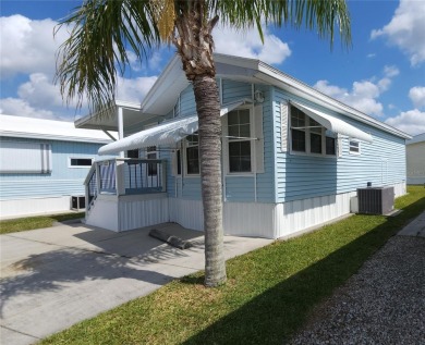 START ENJOYING FLORIDA IN THIS WELL-KEPT ONE BEDROOM, TWO on River Run Golf Links in Florida - for sale on GolfHomes.com, golf home, golf lot