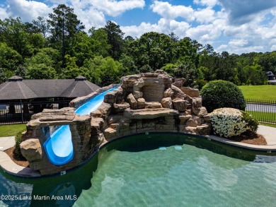Welcome HOME! This 3-bedroom, 2-bath condo features fresh paint on Stillwaters Golf and Country Club in Alabama - for sale on GolfHomes.com, golf home, golf lot