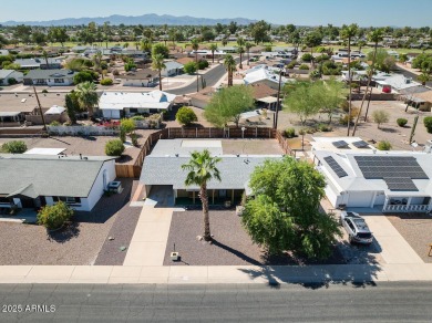 Looking for a cozy Home Sweet Home?  This charming 2-bedroom on Sun City South Golf Course in Arizona - for sale on GolfHomes.com, golf home, golf lot