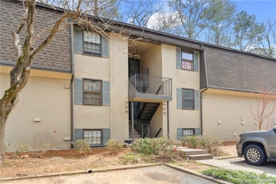 Beautiful 1 bed, 1 bath condo in the highly sought after gated on Cross Creek Golf Course in Georgia - for sale on GolfHomes.com, golf home, golf lot