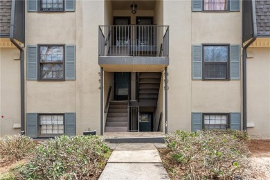 Beautiful 1 bed, 1 bath condo in the highly sought after gated on Cross Creek Golf Course in Georgia - for sale on GolfHomes.com, golf home, golf lot