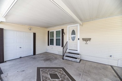 ***This home is located within a 55+ resort style leased land on Big Cypress Golf and Country Club in Florida - for sale on GolfHomes.com, golf home, golf lot