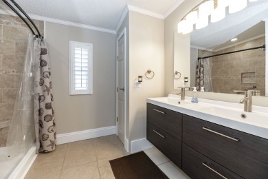 ***This home is located within a 55+ resort style leased land on Big Cypress Golf and Country Club in Florida - for sale on GolfHomes.com, golf home, golf lot