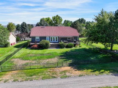 You are going to feel right at home in this fully remodeled home on Ruby View Golf Course in Nevada - for sale on GolfHomes.com, golf home, golf lot