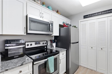 This beautifully updated 2bedroom 2bath condo offers serene pond on Vista Plantation Golf Club in Florida - for sale on GolfHomes.com, golf home, golf lot