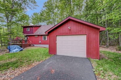 Located on a corner lot in the amenity filled four season on The Hideout Golf in Pennsylvania - for sale on GolfHomes.com, golf home, golf lot