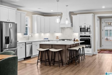 Everlee is Hoover's HOTTEST neighborhood and this is your chance on Riverchase Country Club in Alabama - for sale on GolfHomes.com, golf home, golf lot