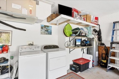 FANTASTIC NEW PRICE! $10K PRICE DROP - Your Florida Dream Home on Bobcat Trail Golf Club in Florida - for sale on GolfHomes.com, golf home, golf lot