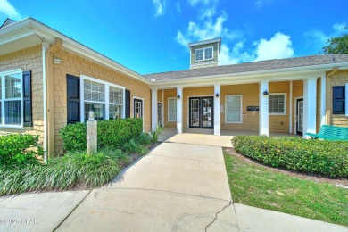 Lowest priced furnished unit in Nautilus Cove! This charming on Holiday Golf Club in Florida - for sale on GolfHomes.com, golf home, golf lot