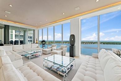 This amazing penthouse suite occupies the entire top floor of on Lost Tree Club in Florida - for sale on GolfHomes.com, golf home, golf lot