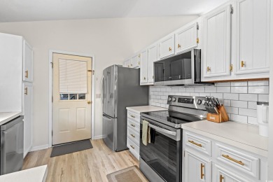 **Owner is a SC Licensed Real Estate Agent.** Welcome to this on River Hills Golf and Country Club in South Carolina - for sale on GolfHomes.com, golf home, golf lot