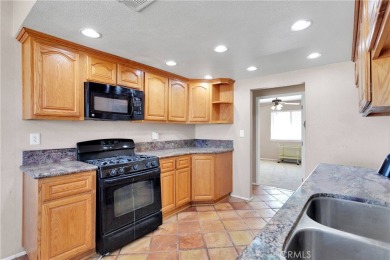 Welcome to this Home in the heart of Helendale's Silver Lakes on Silver Lakes Golf Course in California - for sale on GolfHomes.com, golf home, golf lot
