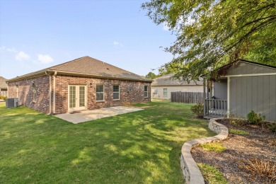 Welcome to 170 Aberdeen Dr! This 4-bedroom, 2-bath home offers 1 on Fair Oaks Golf Club in Tennessee - for sale on GolfHomes.com, golf home, golf lot