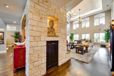 EXPECT TO BE IMPRESSED! GRAND ENTRY! AMAZING LIVING ROOM on Green Tree Country Club in Texas - for sale on GolfHomes.com, golf home, golf lot