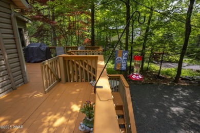 Beautifully Maintained Chalet in The Hideout - 3BR/2BA on Wooded on The Hideout Golf in Pennsylvania - for sale on GolfHomes.com, golf home, golf lot