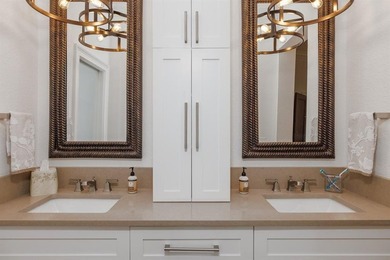 This is a TOTALLY UPDATED absolutely lovely VILLA in Monarch on  in Florida - for sale on GolfHomes.com, golf home, golf lot