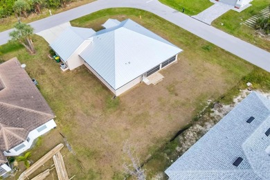 **Motivated Seller** Discover comfort and charm in this on Rotonda Golf and Country Club - Long Marsh  in Florida - for sale on GolfHomes.com, golf home, golf lot