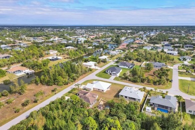 **Motivated Seller** Discover comfort and charm in this on Rotonda Golf and Country Club - Long Marsh  in Florida - for sale on GolfHomes.com, golf home, golf lot