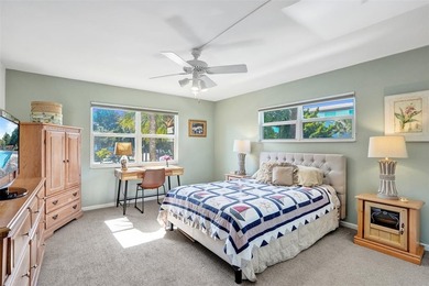 Renovated CORNER 2 bed/2 bath 1291 sq. ft residence located in on Wynmoor Golf Course in Florida - for sale on GolfHomes.com, golf home, golf lot