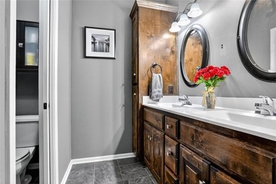 Set in Rollins Landing, this 5 Bedroom, 3 Bathroom home blends on Paradise Pointe Golf Complex in Missouri - for sale on GolfHomes.com, golf home, golf lot