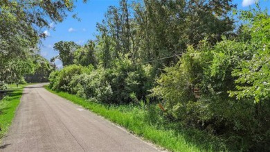 Under contract-accepting backup offers. Build your dream home on on Lexington Oaks Golf Club in Florida - for sale on GolfHomes.com, golf home, golf lot