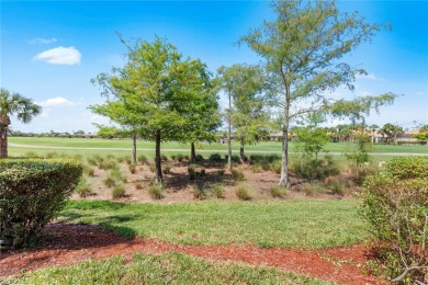 THIS SPACIOUS- FRESHLY PAINTED INTERIOR & Meticulously on Colonial Country Club in Florida - for sale on GolfHomes.com, golf home, golf lot