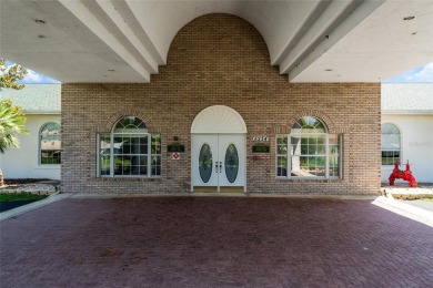 Get ready to pack your bags because this gem is MOVE-IN READY! on Ocala Palms Golf and Country Club in Florida - for sale on GolfHomes.com, golf home, golf lot