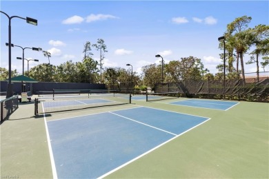 THIS SPACIOUS- FRESHLY PAINTED INTERIOR & Meticulously on Colonial Country Club in Florida - for sale on GolfHomes.com, golf home, golf lot