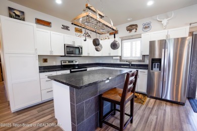 Adorable golf course home located in Stewart Country Club on Star Valley RV Golf Course in Wyoming - for sale on GolfHomes.com, golf home, golf lot