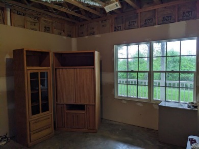 Charming Home in sought-after Tahlequah Ridge Subdivision on Chatuge Shores Golf Course in North Carolina - for sale on GolfHomes.com, golf home, golf lot