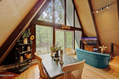 ESCAPE TO THE POCONO MOUNTAINS AND DISCOVER THIS CHARMING RUSTIC on Lords Valley Country Club, Inc in Pennsylvania - for sale on GolfHomes.com, golf home, golf lot