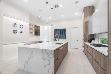 Immaculate, completely renovated MOVE IN READY 4 bedrooms, 4 on Addison Reserve in Florida - for sale on GolfHomes.com, golf home, golf lot