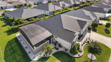 OVERSIZED GARAGE with room for a golf cart! BRAND NEW POOL! 7 on Pennbrooke Fairways in Florida - for sale on GolfHomes.com, golf home, golf lot