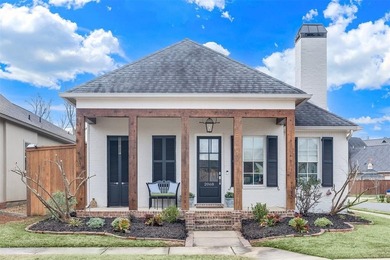 Perfectly positioned on a prime corner lot in Provenance, this on Southern Trace Country Club in Louisiana - for sale on GolfHomes.com, golf home, golf lot