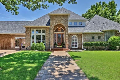 Welcome to your private retreat, perfectly situated between the on Walnut Creek Country Club in Texas - for sale on GolfHomes.com, golf home, golf lot